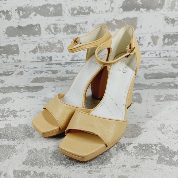 New Franco Sarto Dima Beige Leather Block Heel Sandals F885 - Picture 2 of 13